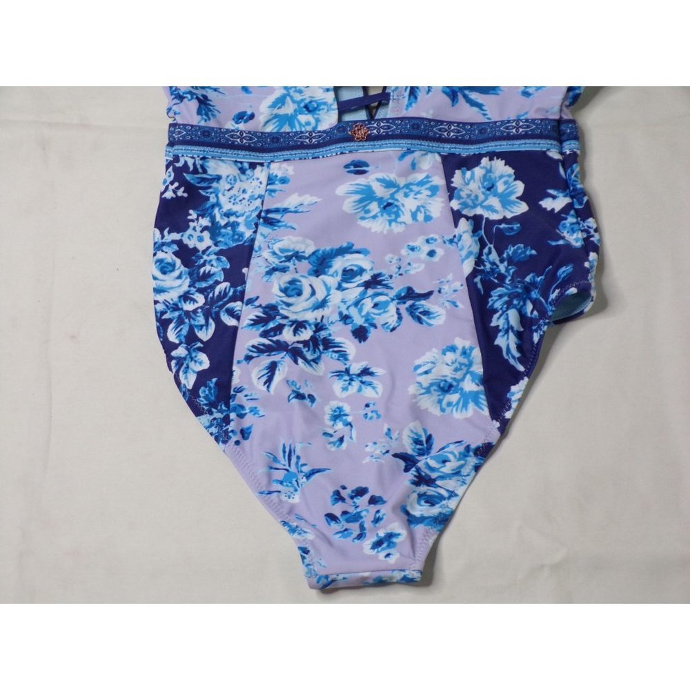 NANETTE LEPORE Priya Plunge Lavendar Trails Floral One Piece Swimsuit 6 NEW - Picture 8 of 8